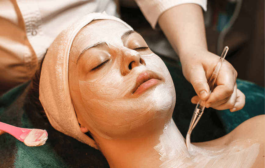 LUXE LIFT Firming + Tightening Facial